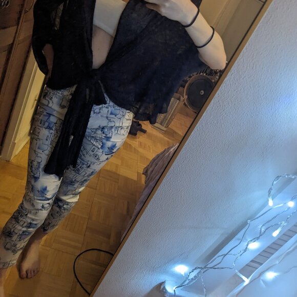 Navy Blue Shawl - Picture 2 of 4